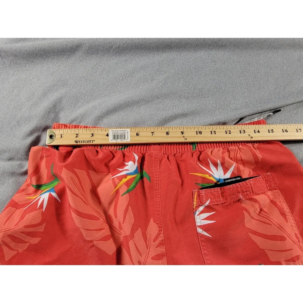 Quiksilver Volley‎ Shorts Red Tropical Beach bird of paradise w/ pockets